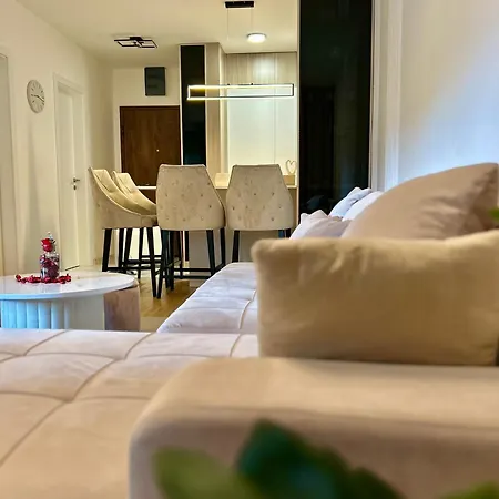 Lejlighed Rentalis Apartdelux